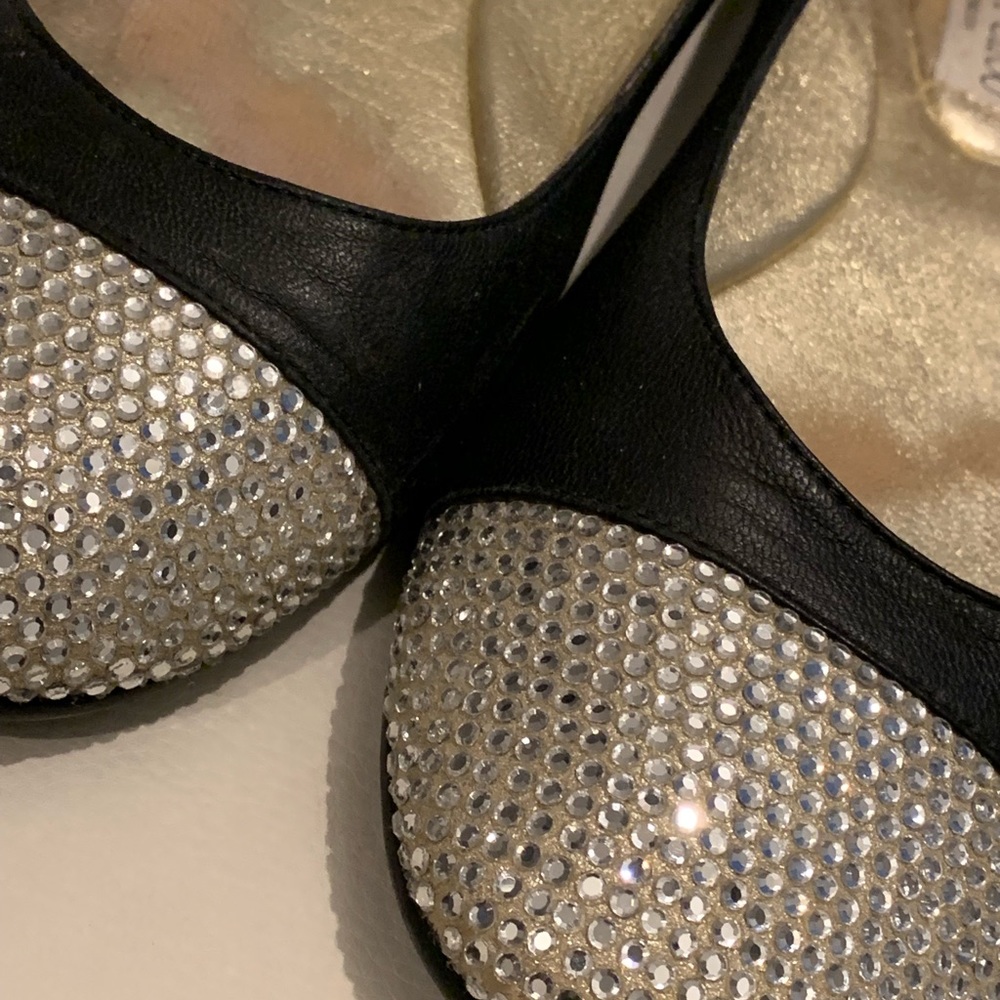 shoes - Picture 7 of 8